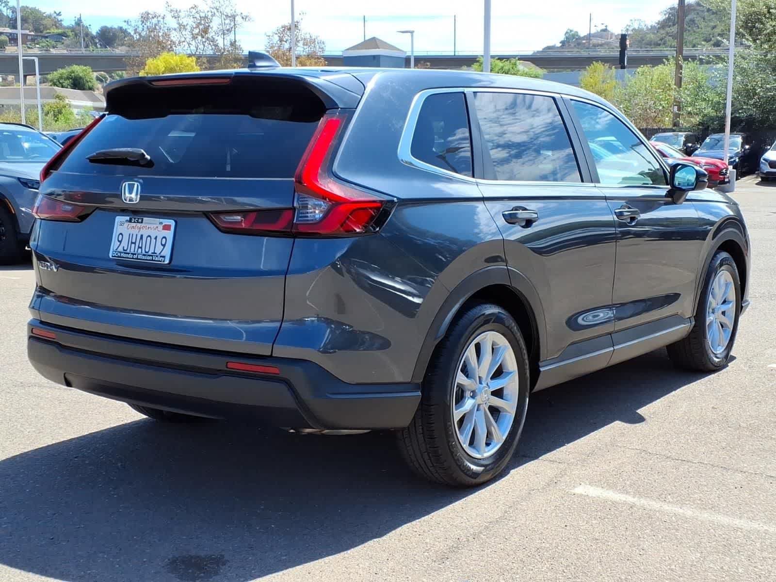 Used 2024 Honda CR-V EX image 4