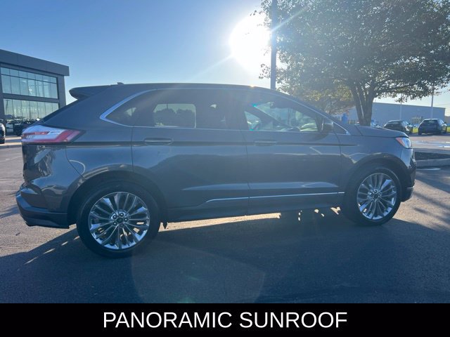 Used 2020 Ford Edge Titanium w/ Equipment Group 301A AWD/4WD image 2