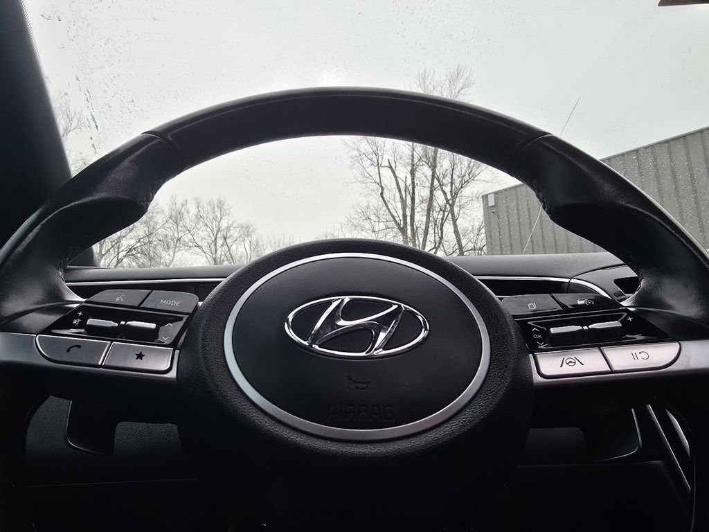 Used 2022 Hyundai Santa Cruz SEL Premium w/ Cargo Package image 24