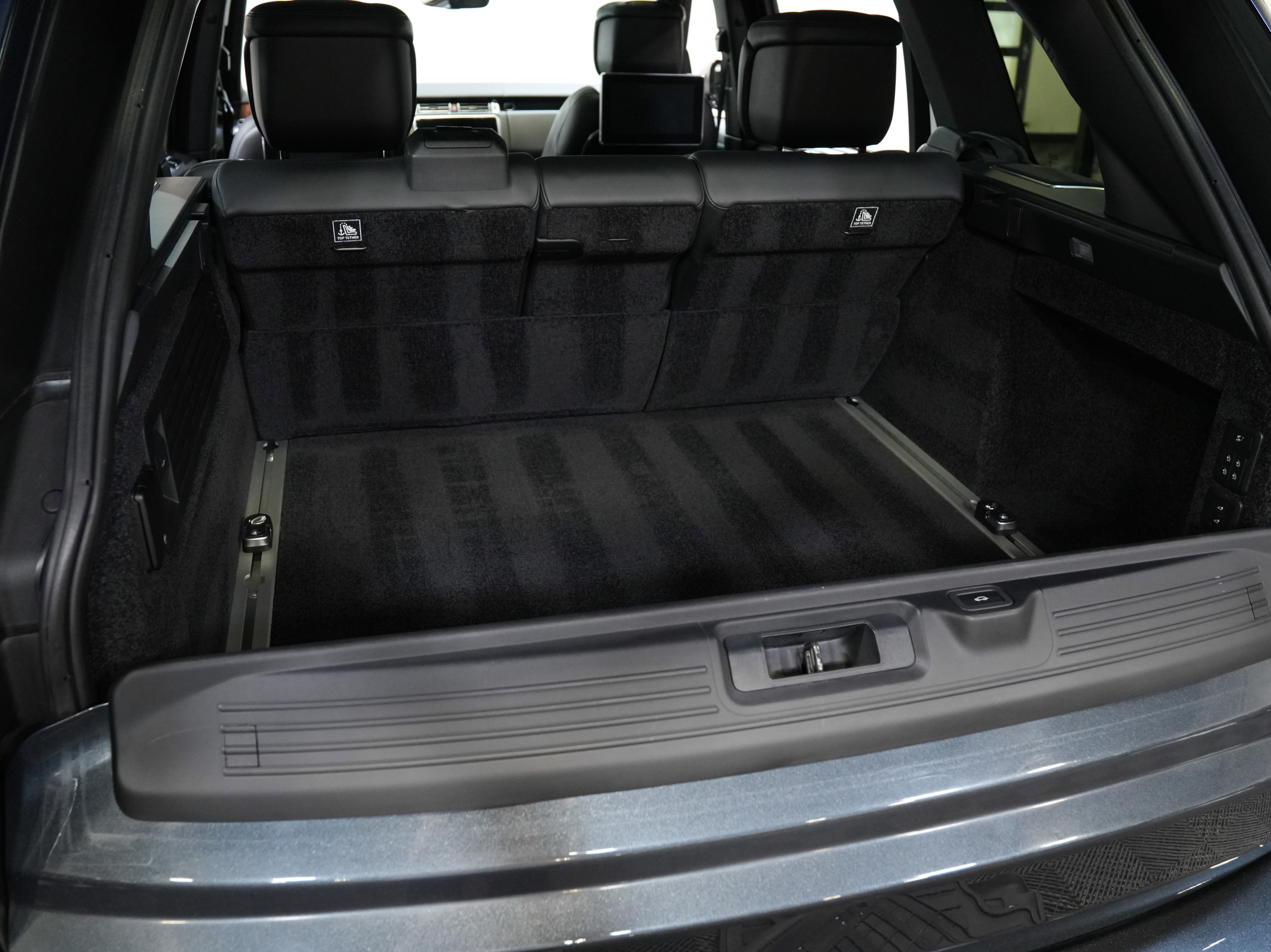 Used 2018 Land Rover Range Rover Long Wheelbase Autobiography image 51