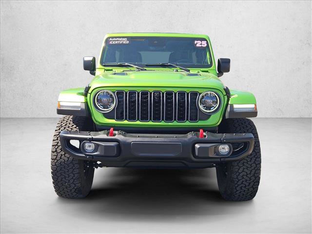 Used 2025 Jeep Wrangler Unlimited Rubicon AWD/4WD video 3
