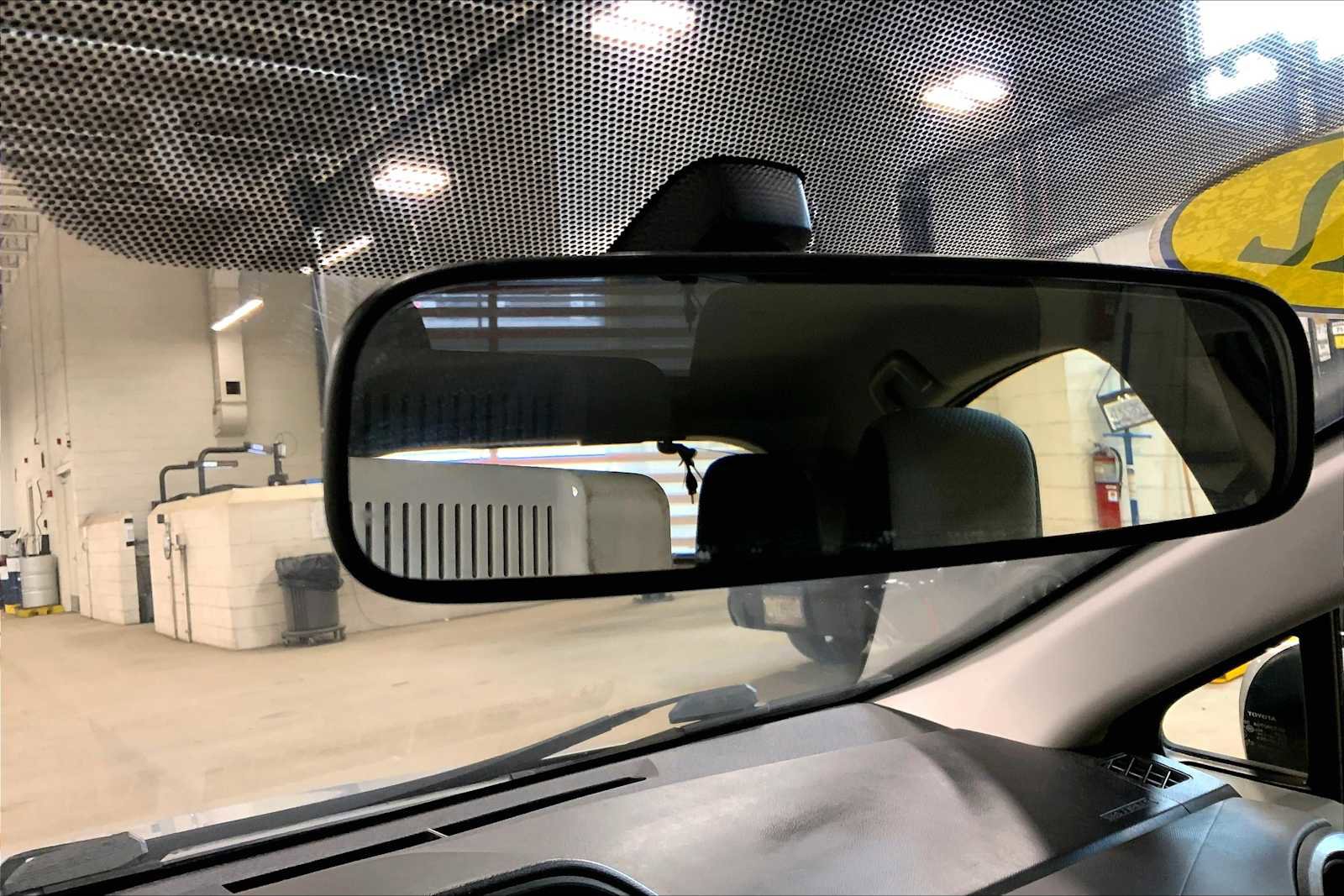 Used 2012 Toyota Prius C One image 27