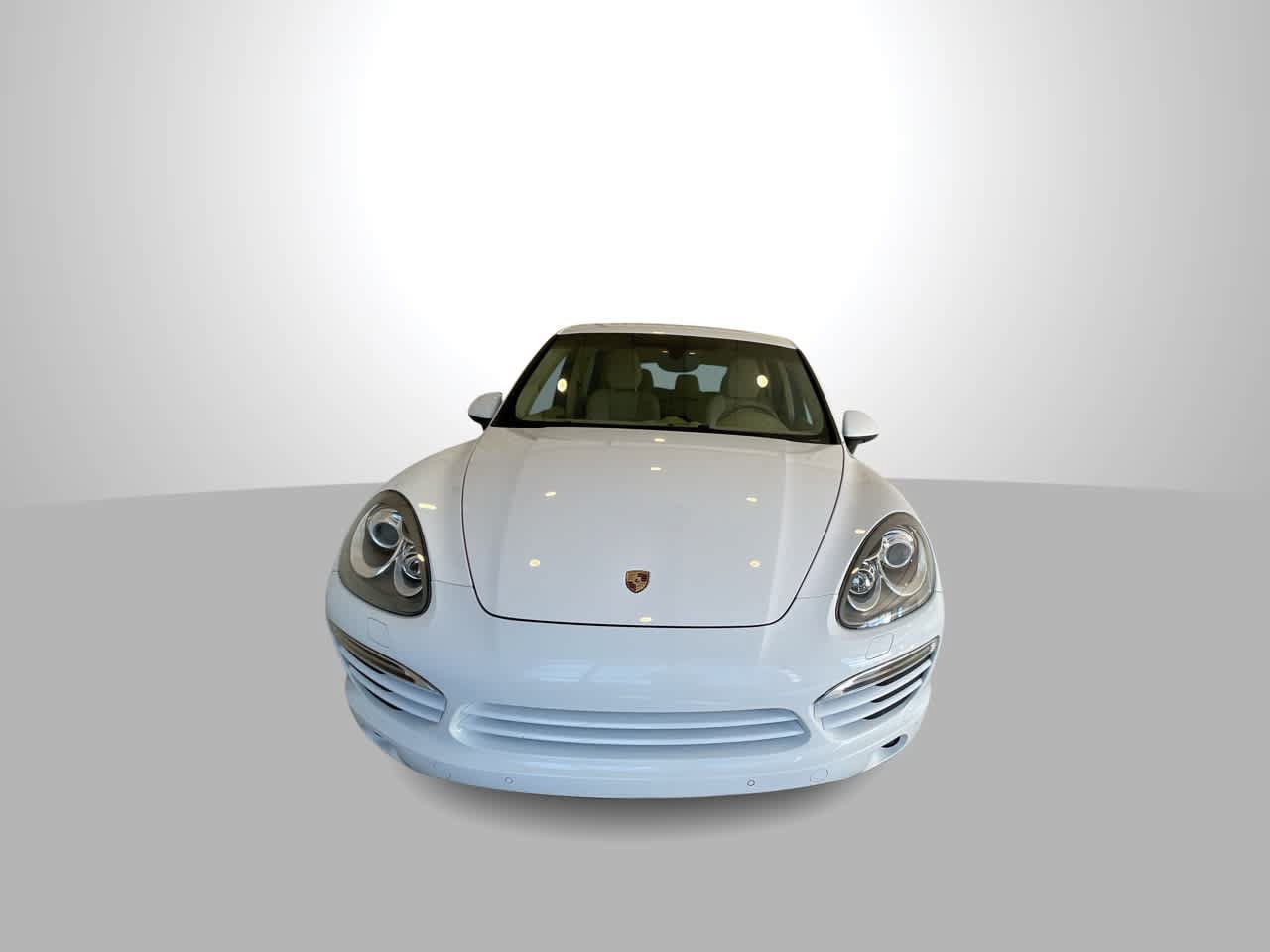 Used 2013 Porsche Cayenne AWD/4WD image 3