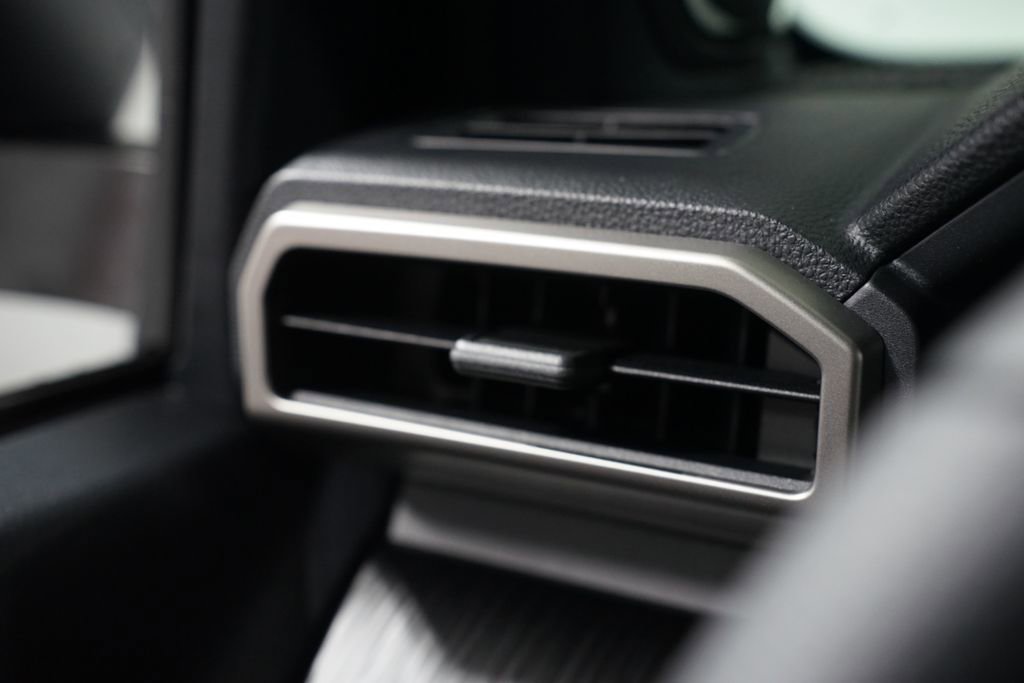 New 2026 Toyota 4Runner Platinum AWD/4WD image 27
