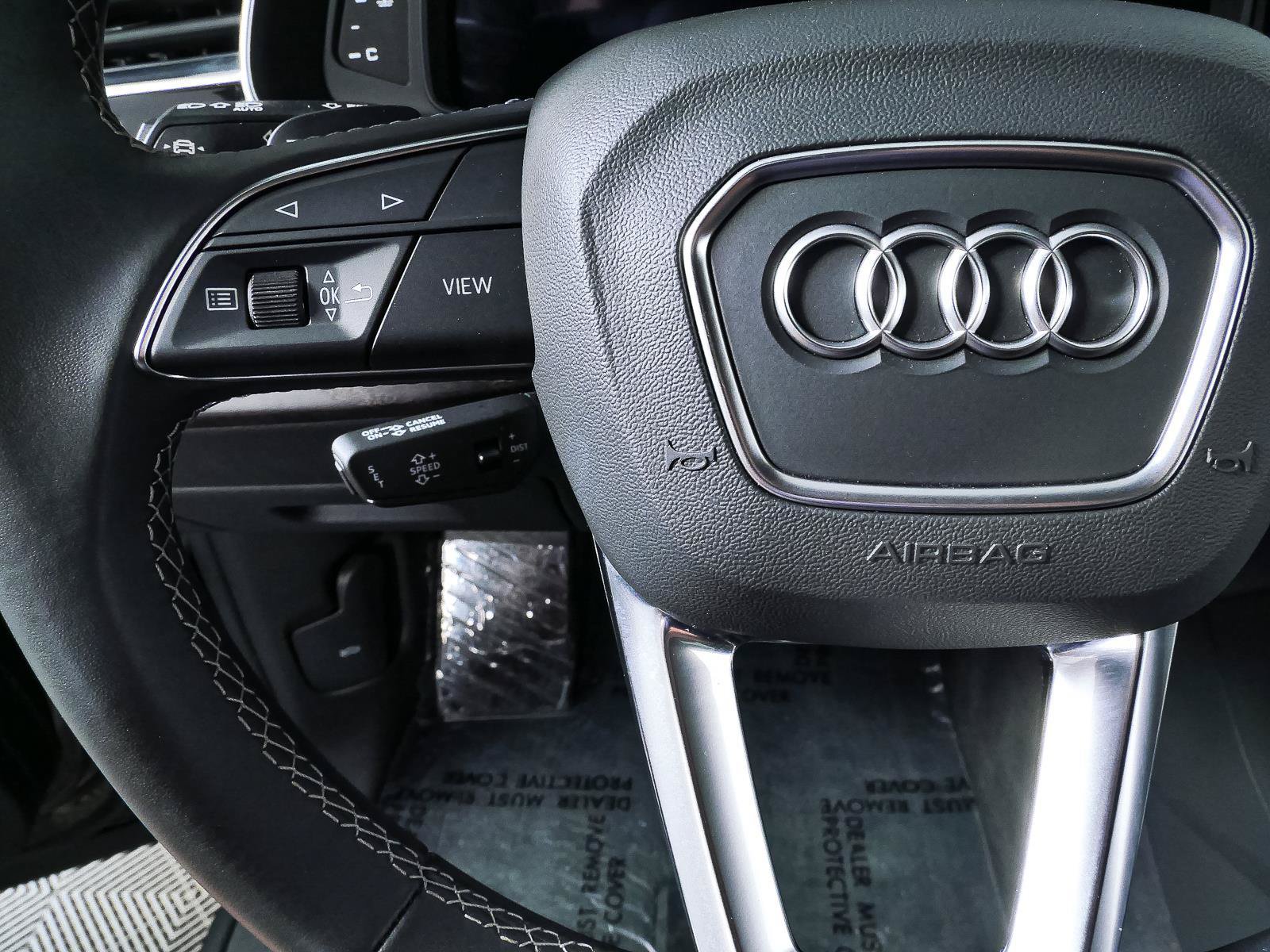Used 2023 Audi Q8 Premium w/ Convenience Package AWD/4WD image 10