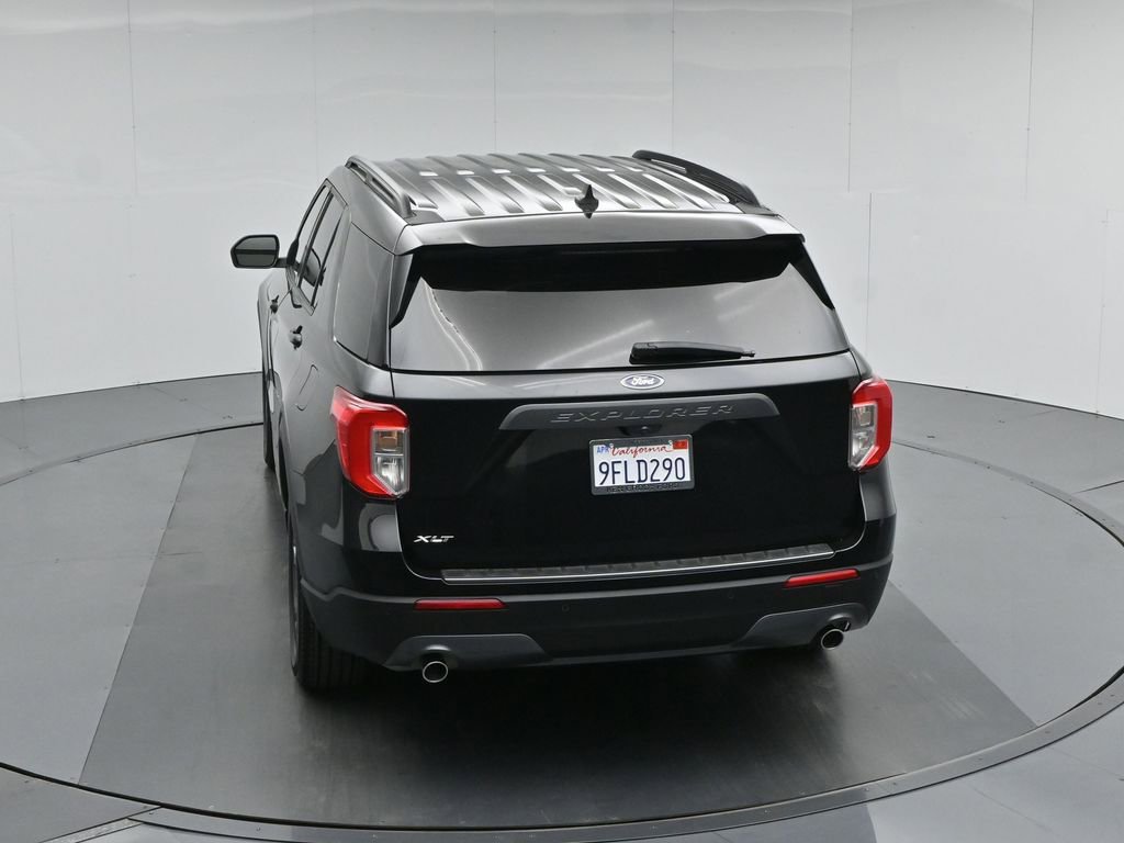 Used 2022 Ford Explorer XLT w/ Equipment Group 202A RWD image 44