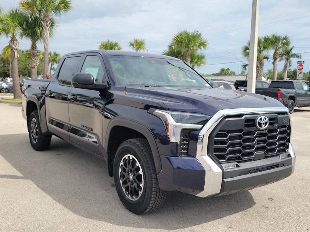 New 2026 Toyota Tundra SR5 AWD/4WD image 3