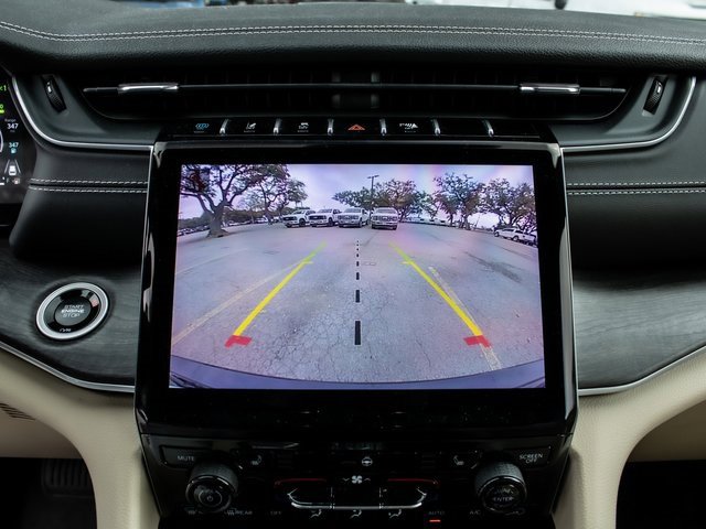 Used 2024 Jeep Grand Cherokee Limited 4xe image 15