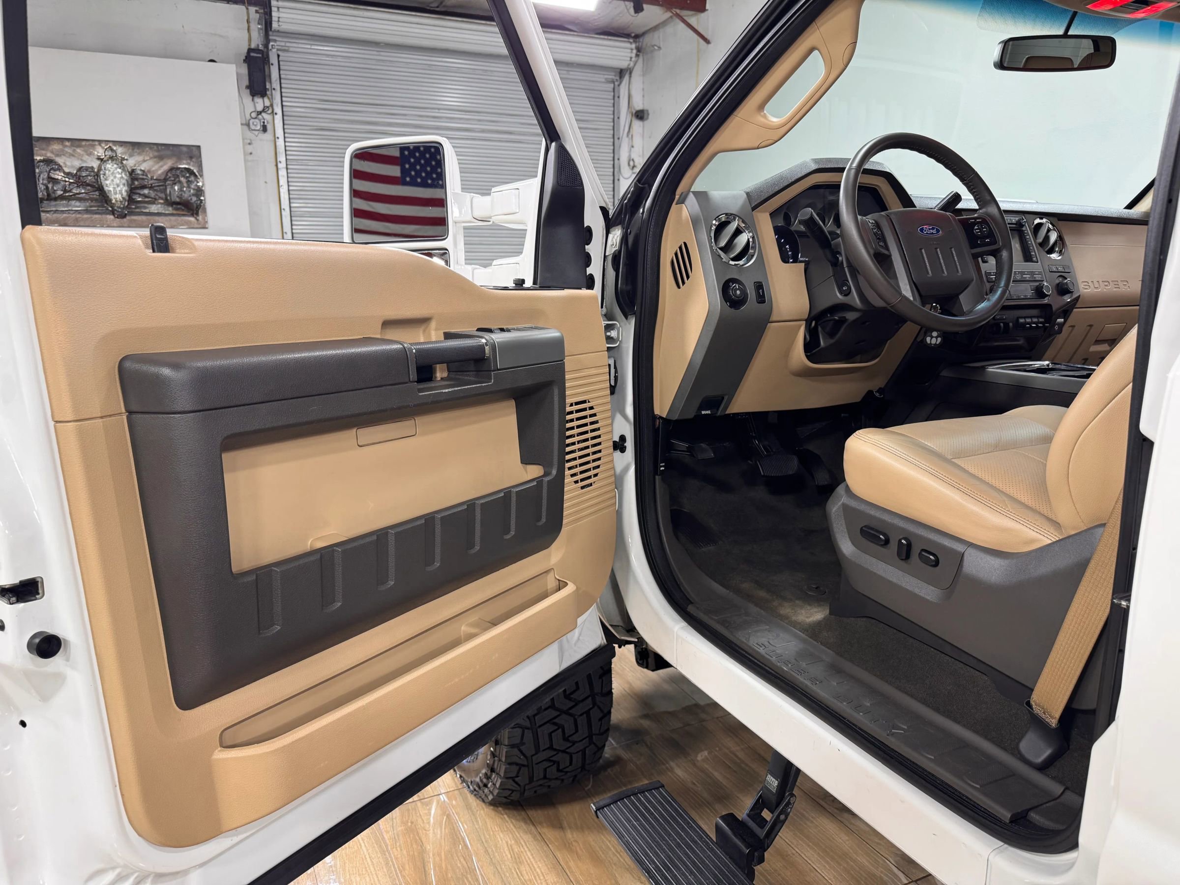 Used 2012 Ford F250 Lariat w/ Lariat Ultimate Pkg AWD/4WD image 13