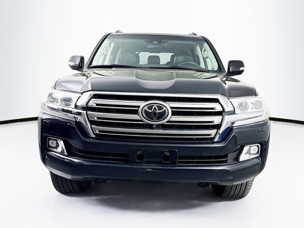 Used 2019 Toyota Land Cruiser image 2