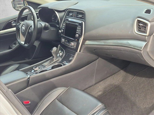 Used 2022 Nissan Maxima SV w/ Floor Mat Group FWD image 22