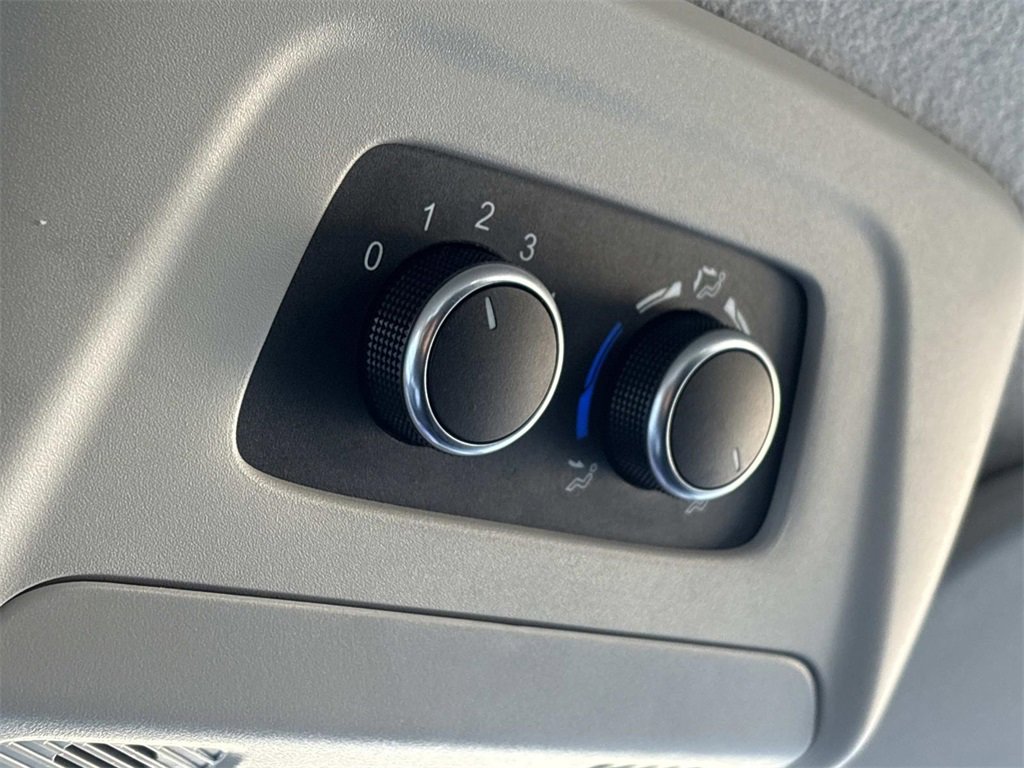 Used 2023 Ford Transit 350 XLT image 35