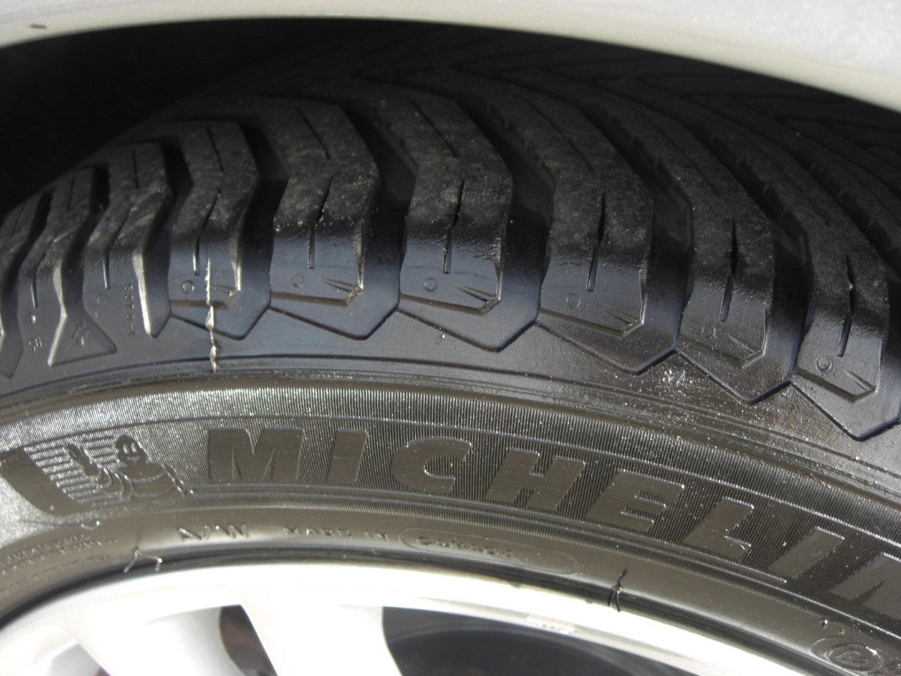 Used 2008 Nissan Altima 3.5 SE w/ Premium Pkg image 5