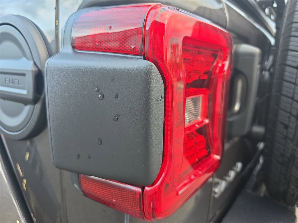 New 2026 Jeep Wrangler Sahara image 34