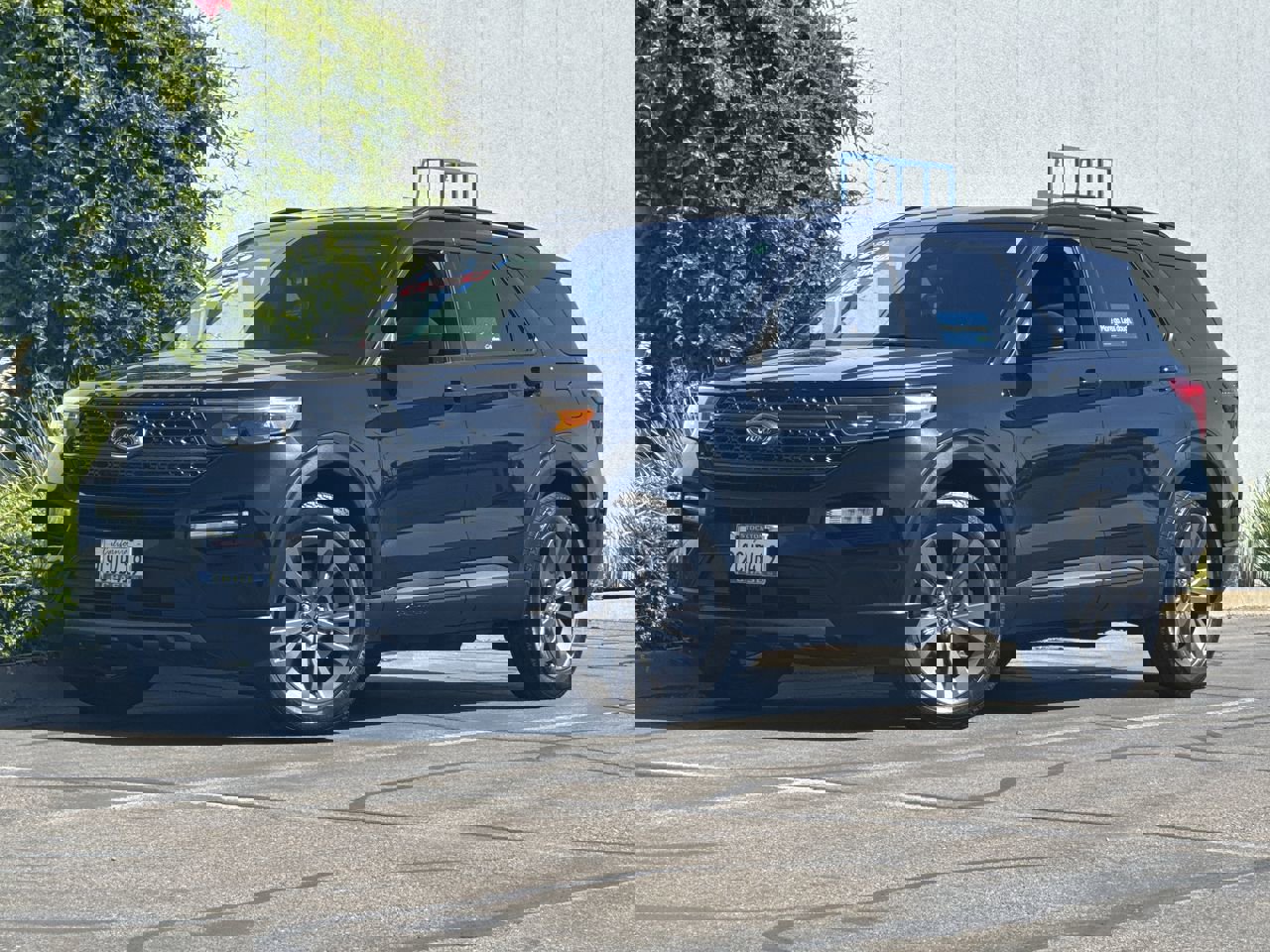 Used 2022 Ford Explorer XLT w/ Equipment Group 202A image 37