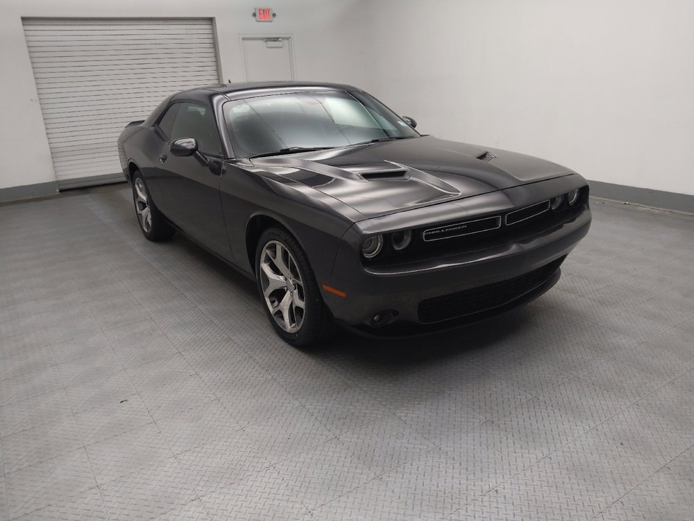 Used 2015 Dodge Challenger SXT Plus image 13
