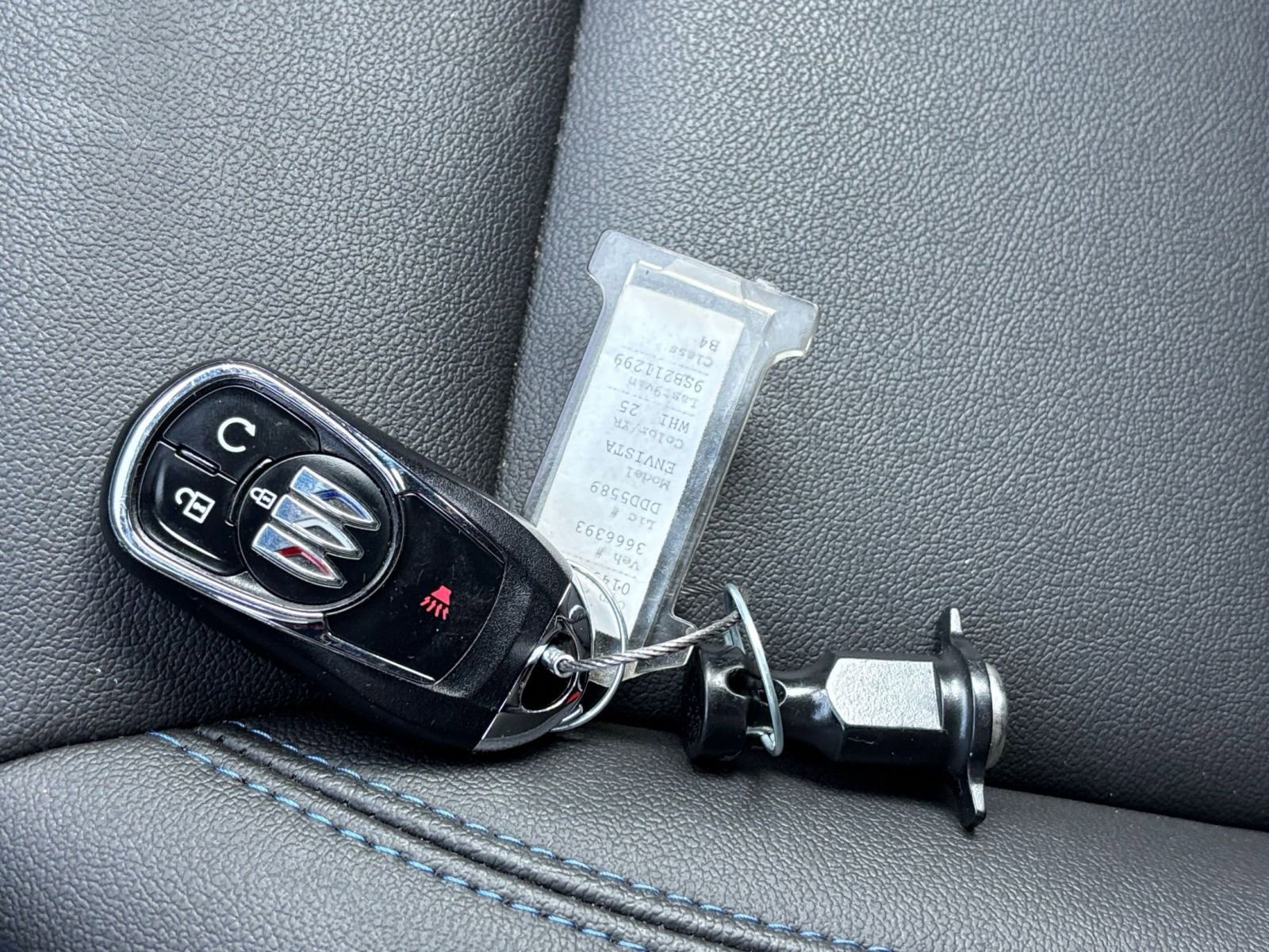 Used 2025 Buick Envista Sport Touring FWD image 25
