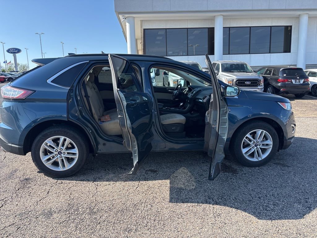 Used 2016 Ford Edge SEL FWD image 8