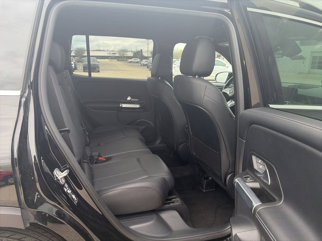 Used 2024 Mercedes-Benz GLB 250 image 12