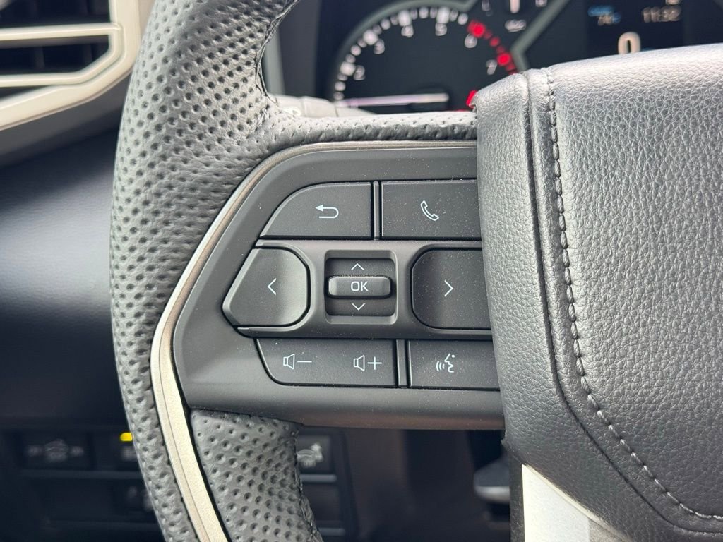 New 2026 Toyota Tundra SR5 AWD/4WD image 18