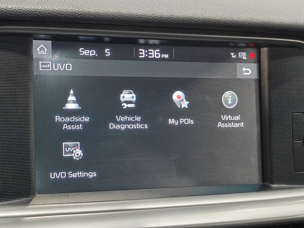 Used 2020 Kia Optima Premium image 39