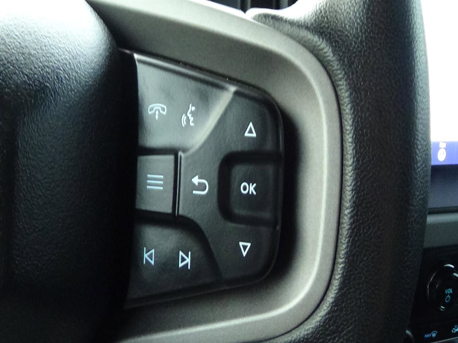 Used 2023 Ford Bronco Badlands image 20