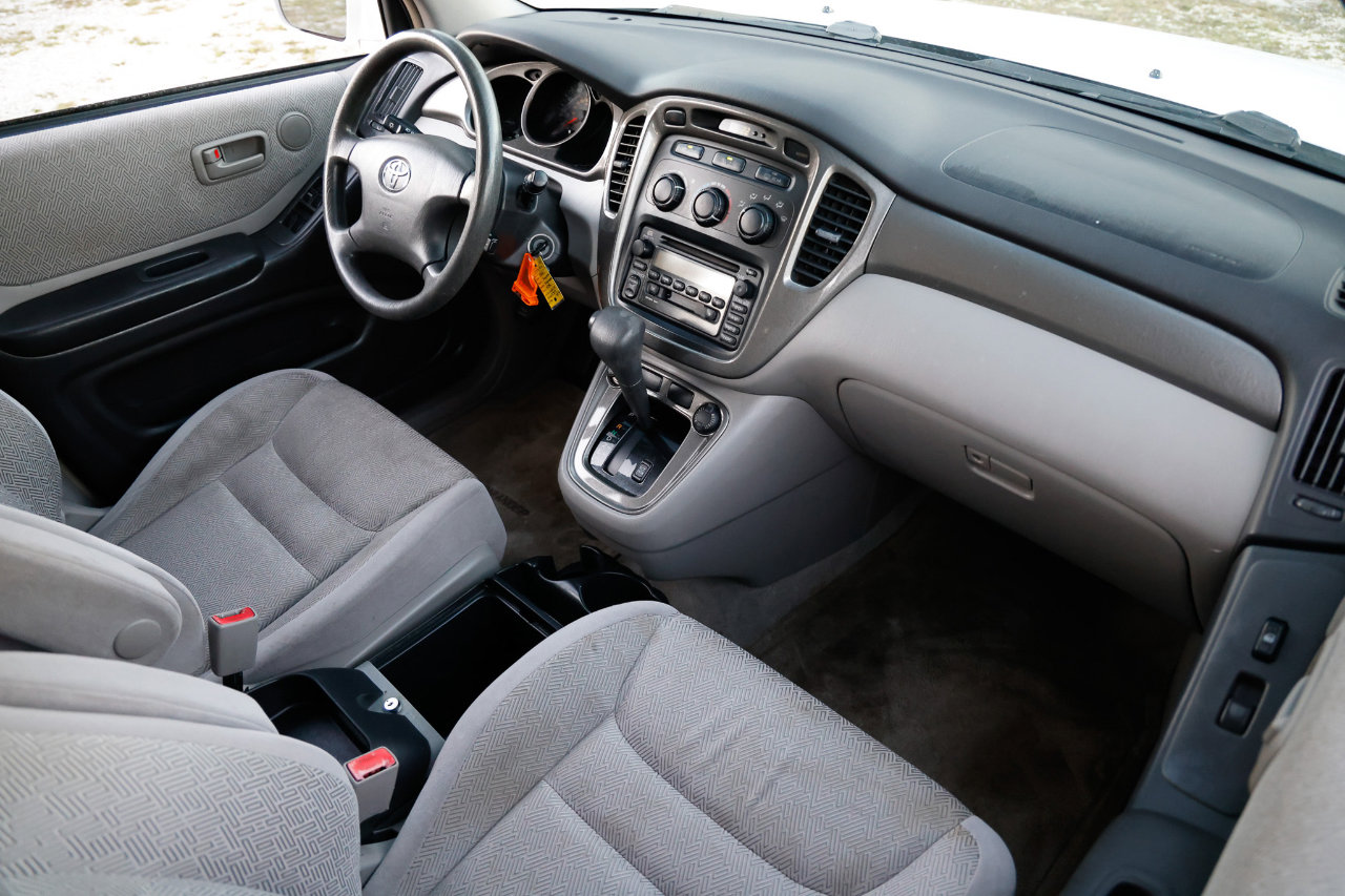 Used 2001 Toyota Highlander 4DR SUV image 16