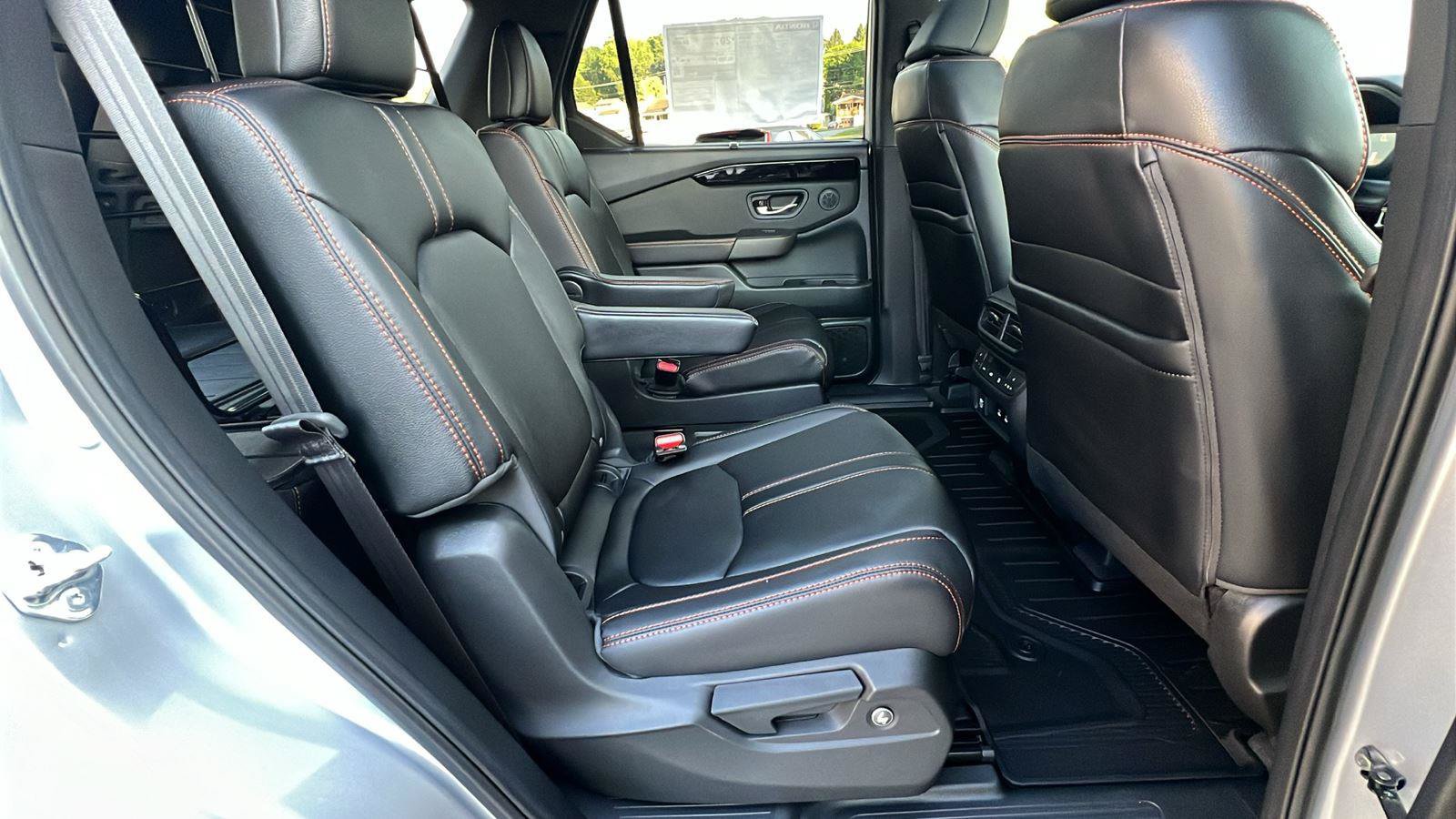 New 2026 Honda Pilot TrailSport image 15