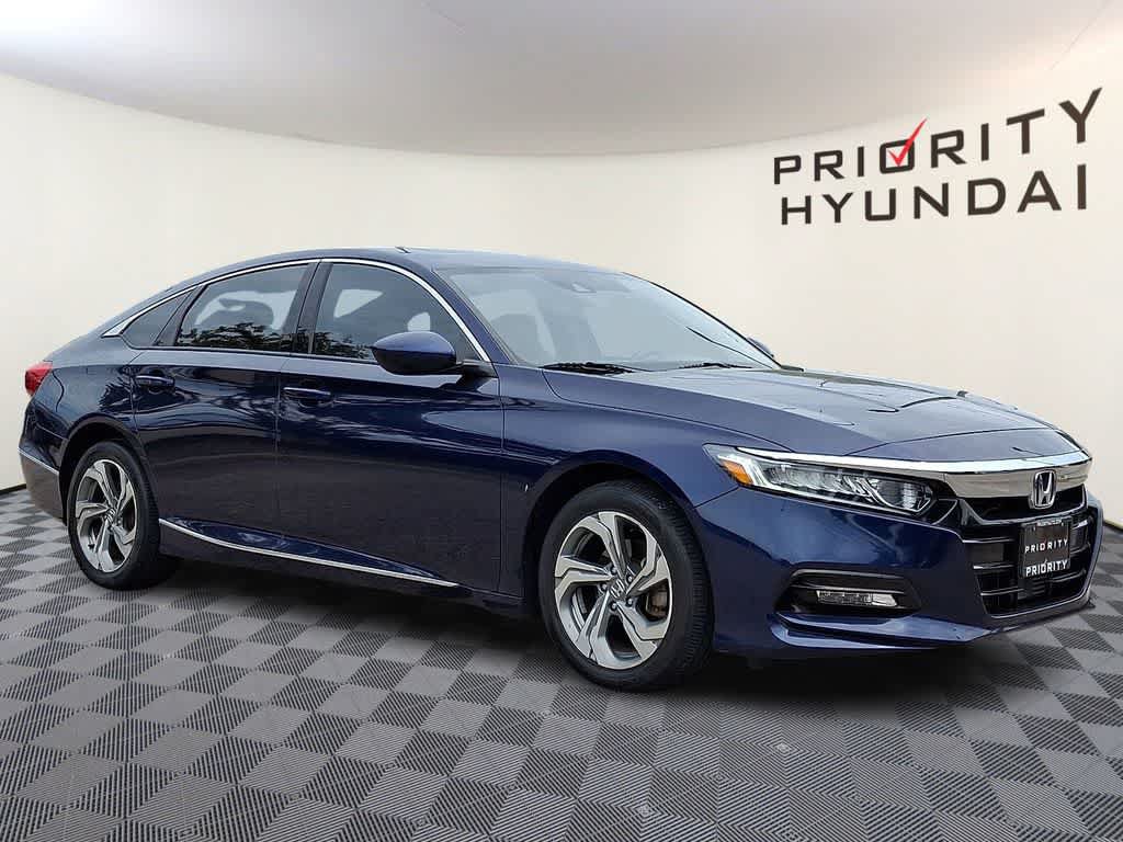 Used 2018 Honda Accord EX image 3