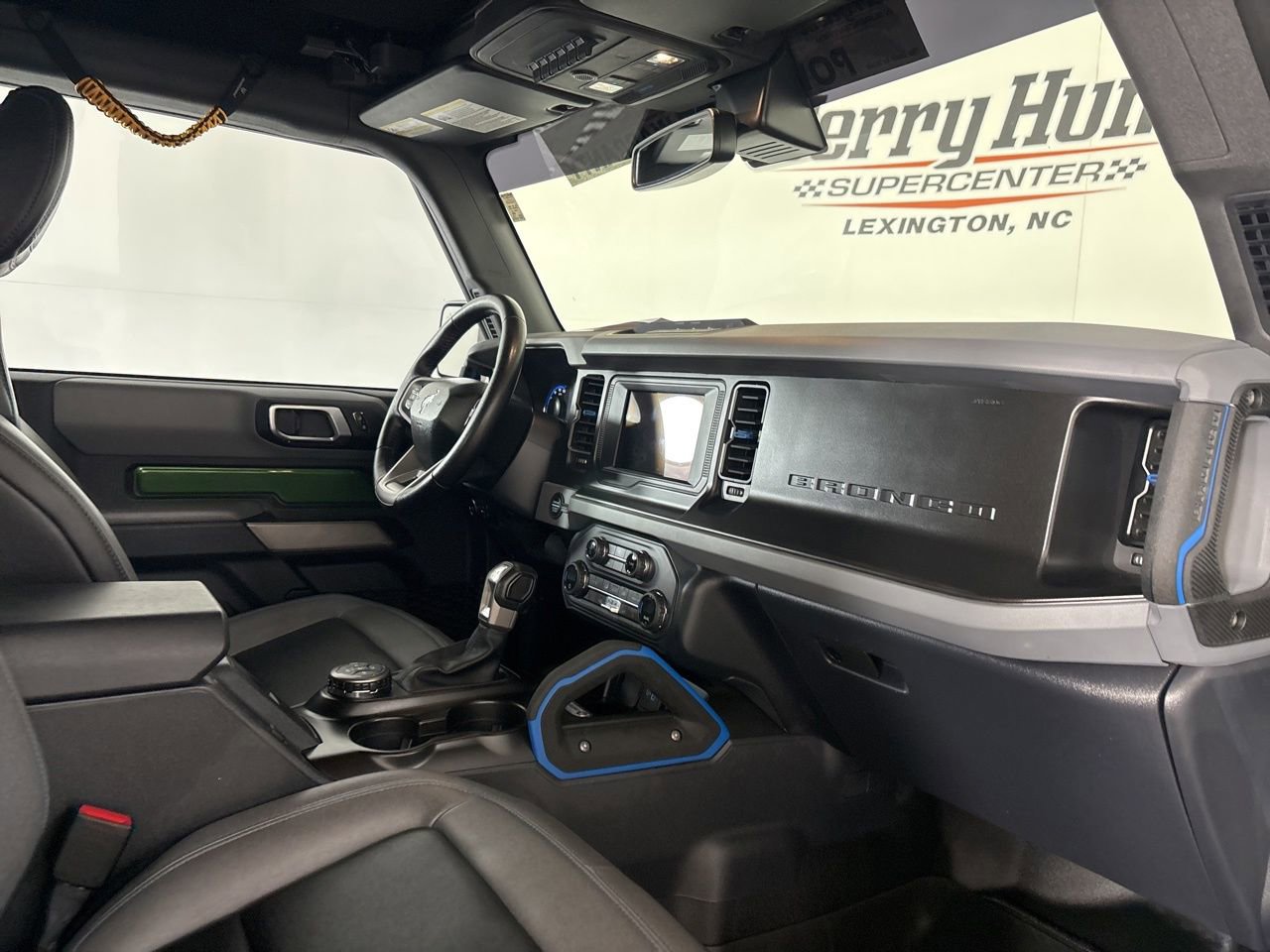 Used 2023 Ford Bronco Black Diamond image 24