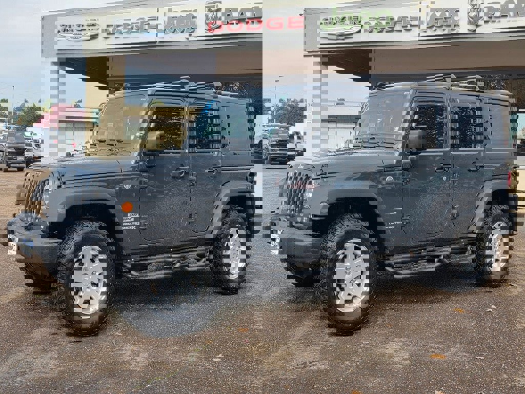 Used 2018 Jeep Wrangler Unlimited Sport S