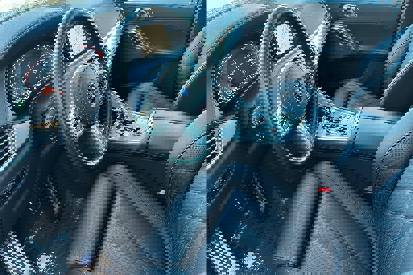 Certified 2023 BMW X6 xDrive40i w/ M Sport Package image 13