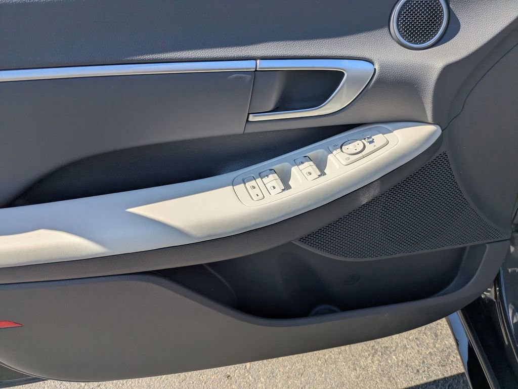Used 2025 Hyundai Sonata SEL image 15
