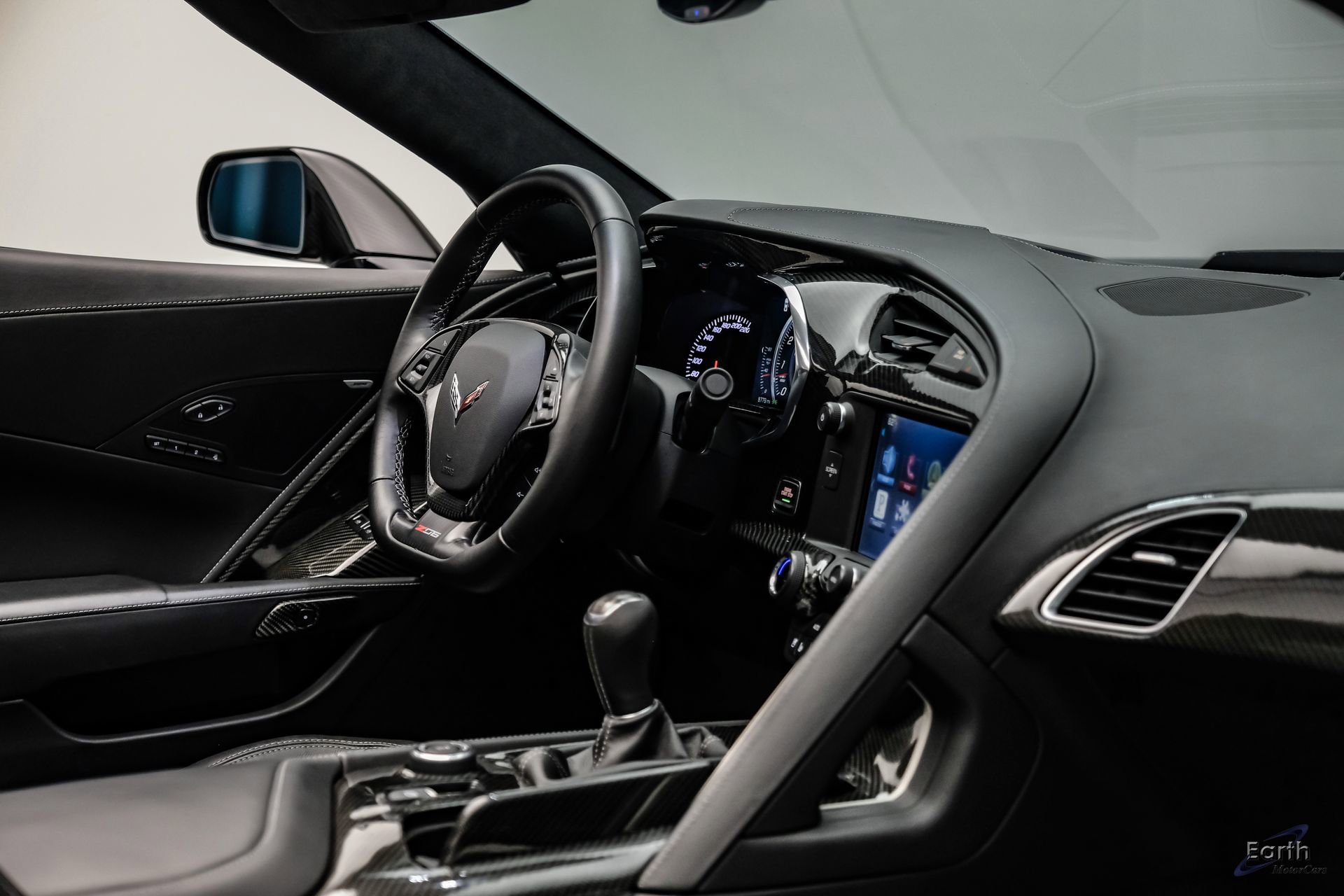 Used 2015 Chevrolet Corvette Z06 w/ 3LZ Preferred Equipment Group image 56