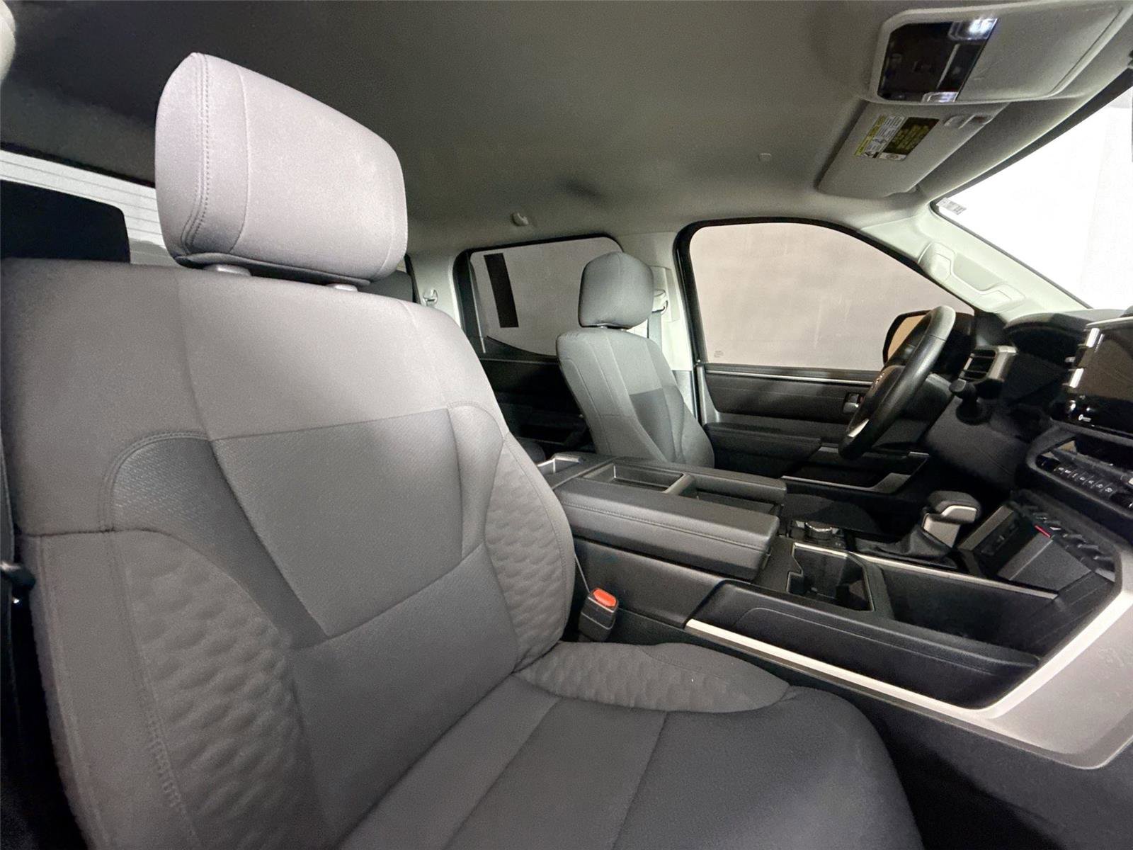 Used 2023 Toyota Tundra SR5 w/ SR5 Convenience Package AWD/4WD image 37