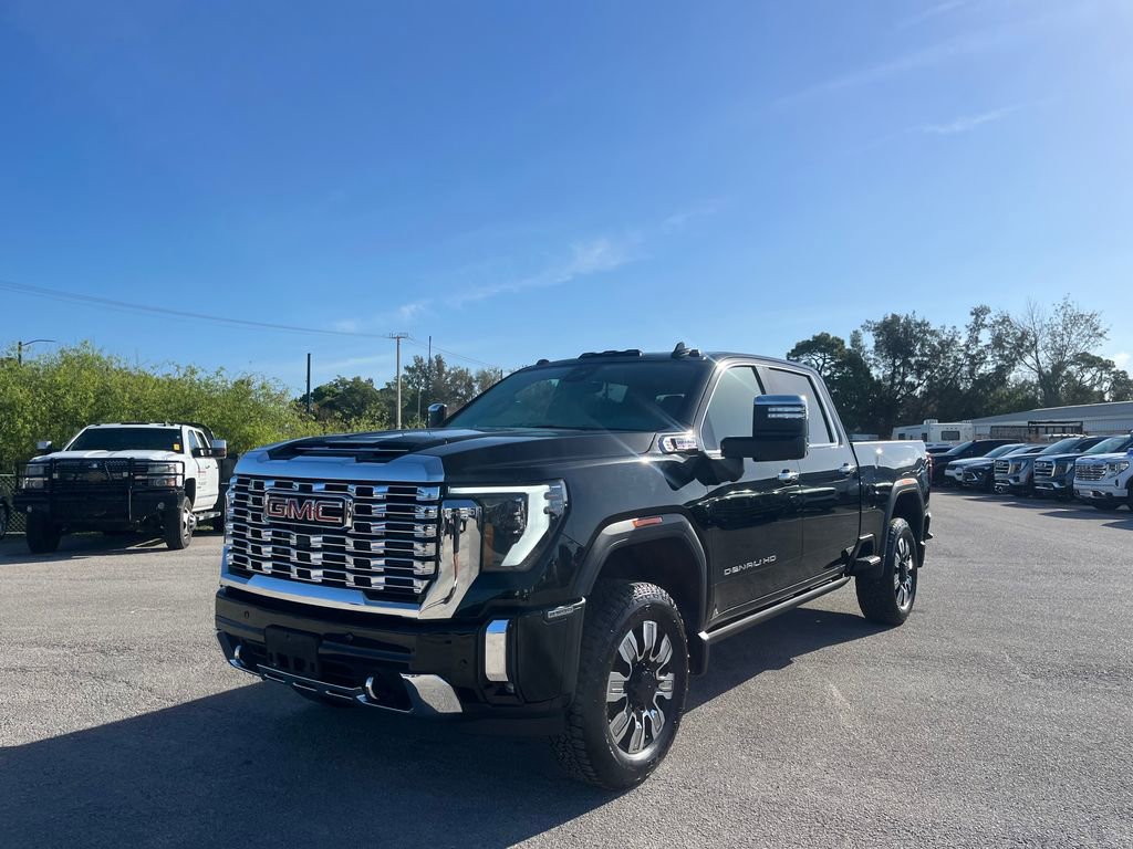 Used 2024 GMC Sierra 2500 Denali w/ Denali Reserve Package image 1