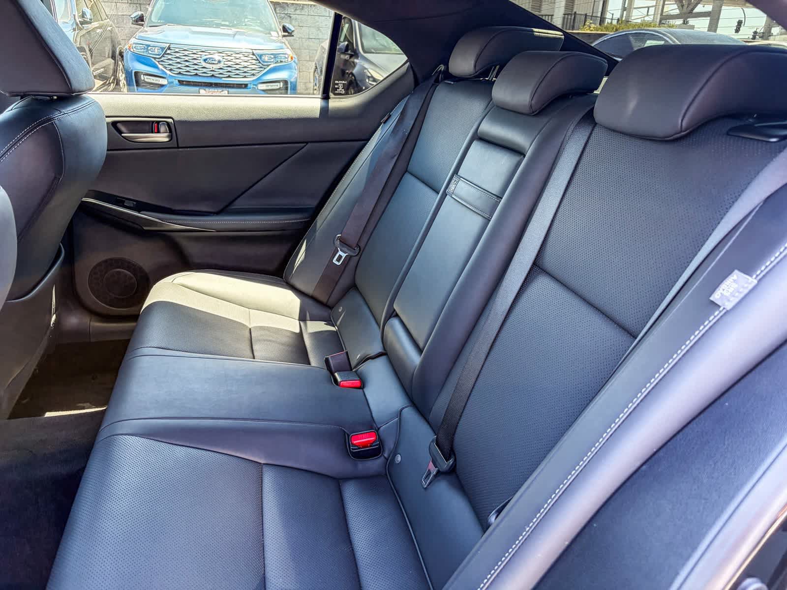 Used 2024 Lexus IS 300 F Sport AWD/4WD image 18