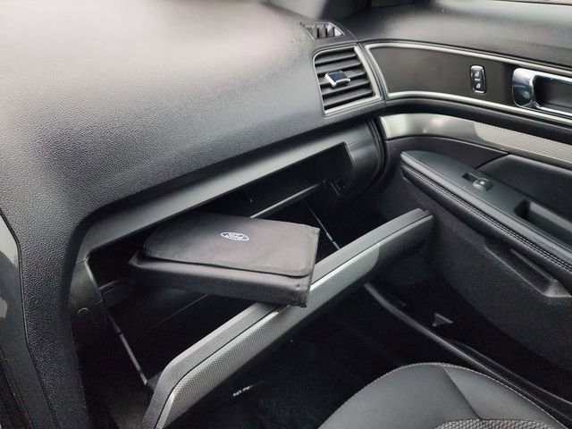 Used 2019 Ford Explorer XLT w/ Class II Trailer Tow Package FWD image 46