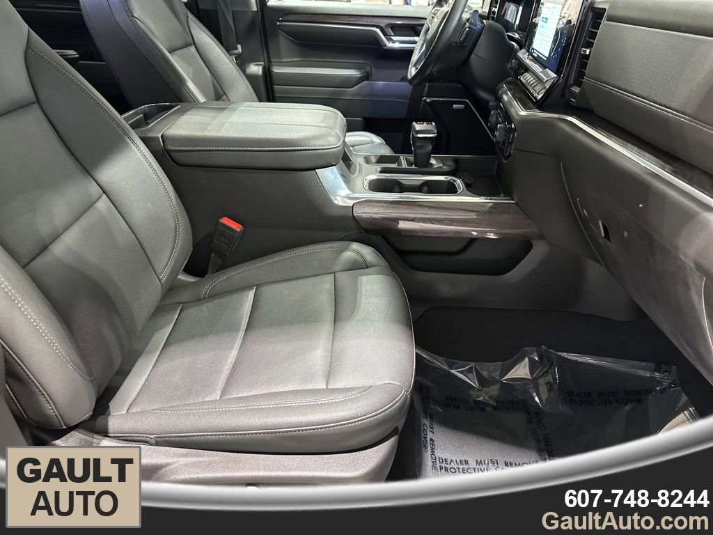 Used 2024 Chevrolet Silverado 1500 LTZ w/ LTZ Convenience Package II image 18
