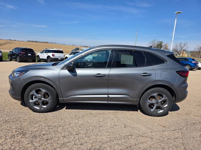 Used 2024 Ford Escape ST-Line w/ Tech Pack #1 image 30
