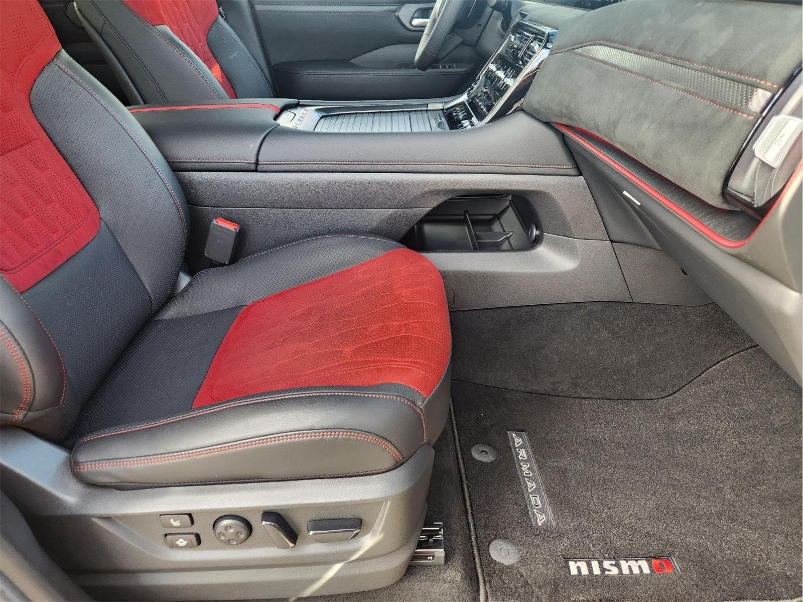 Used 2026 Nissan Armada NISMO AWD/4WD image 14