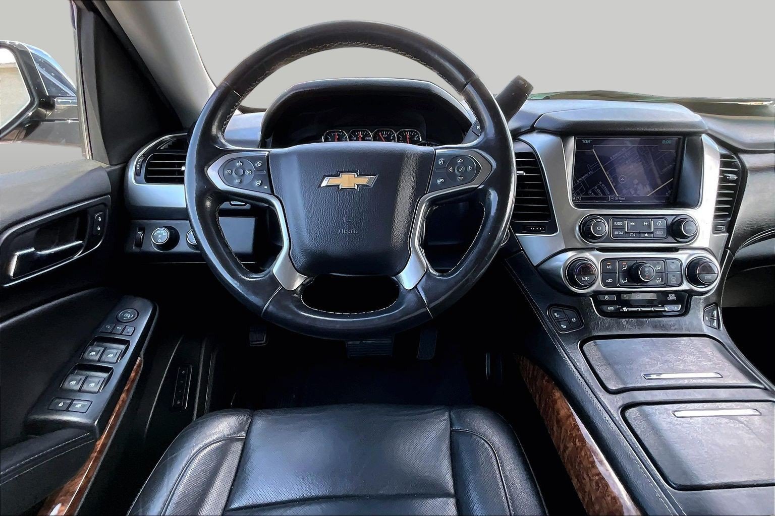 Used 2019 Chevrolet Tahoe Premier AWD/4WD image 5