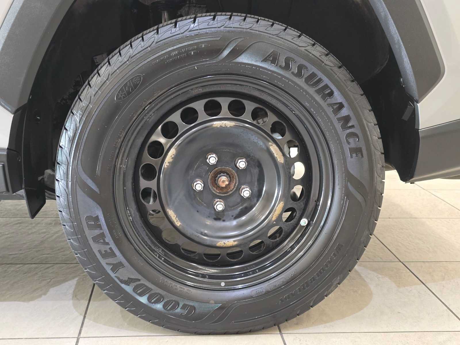 Used 2019 Toyota RAV4 LE w/ All Weather Liner Package AWD/4WD image 8