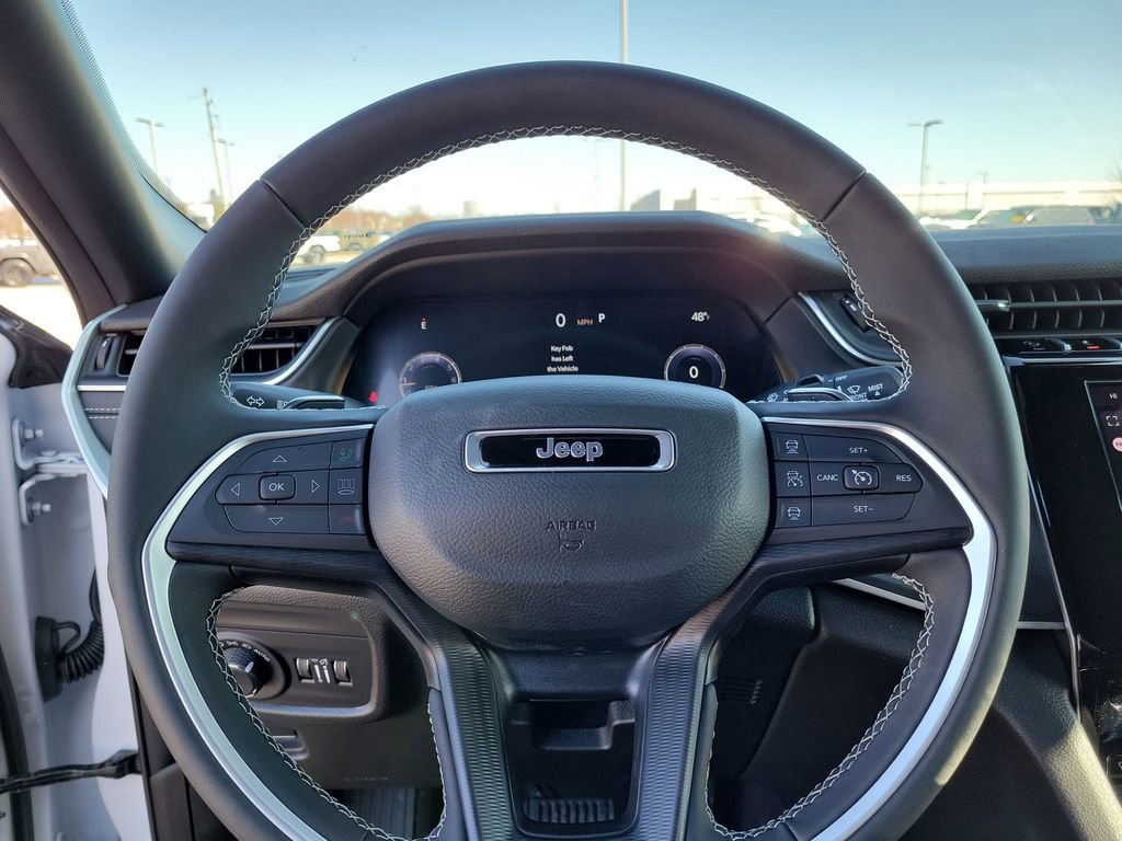 New 2025 Jeep Grand Cherokee Laredo X image 25