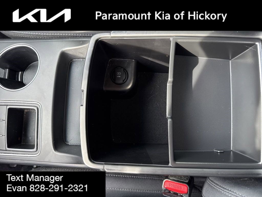 Used 2019 Kia Sorento LX image 26