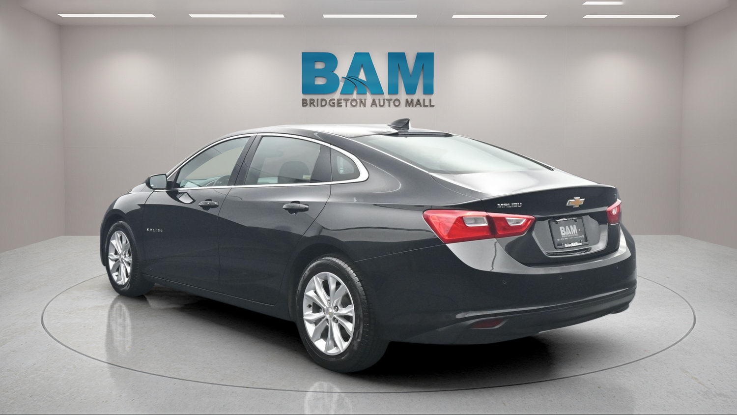 Used 2024 Chevrolet Malibu LT FWD image 4