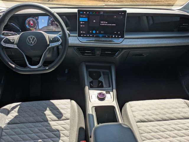 Certified 2025 Volkswagen Tiguan S FWD image 15