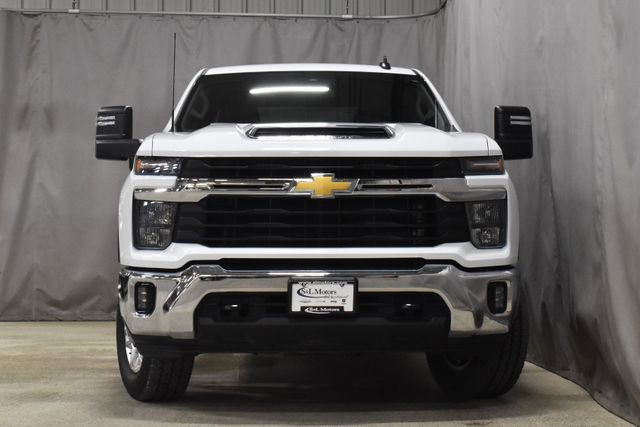 Used 2025 Chevrolet Silverado 2500 LT w/ Convenience Package image 5