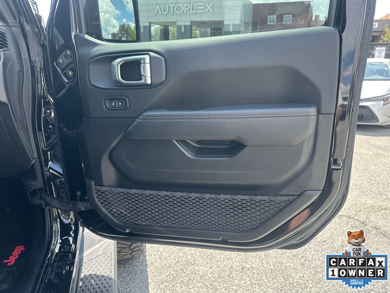 Used 2021 Jeep Gladiator Overland image 14