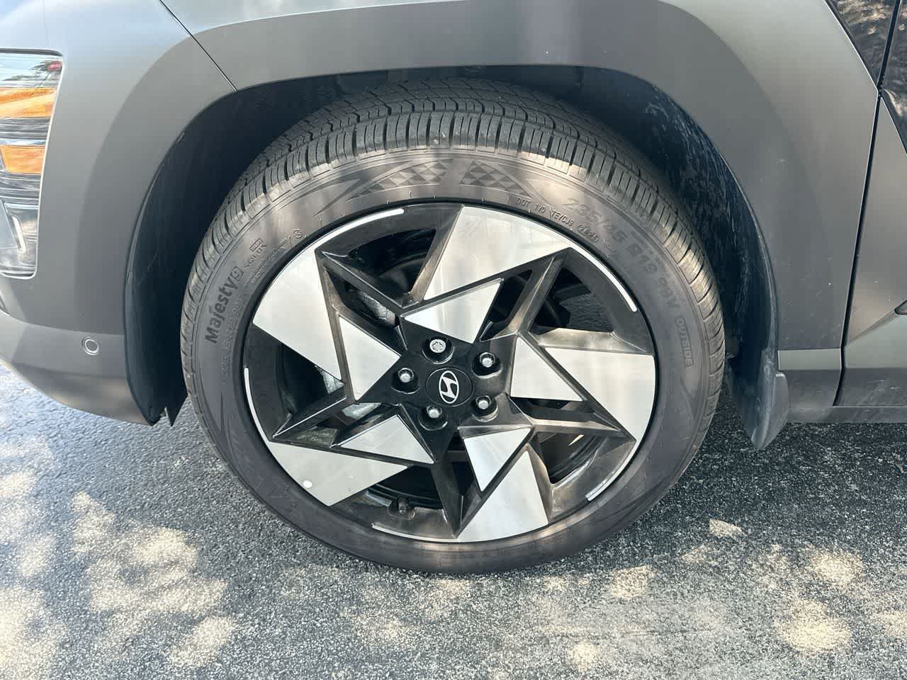 New 2026 Hyundai Kona Limited FWD image 11